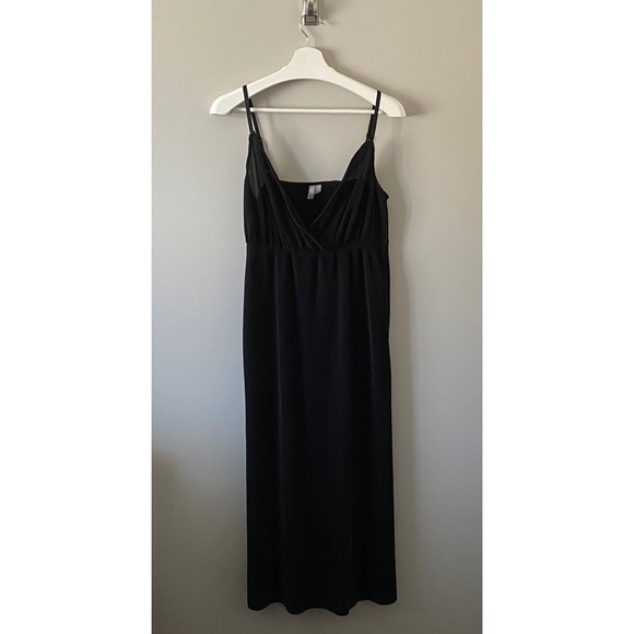 ASOS Long Black Pleated Dress - Picture 2 of 10